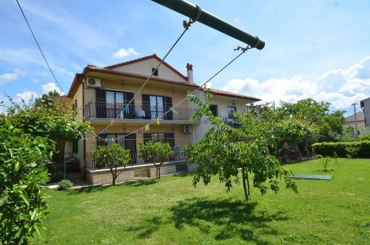 Koreni Apartments Ρόβινι Εξωτερικό φωτογραφία