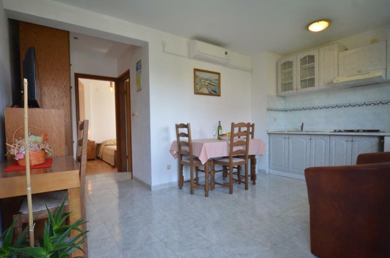 Koreni Apartments Ρόβινι Εξωτερικό φωτογραφία