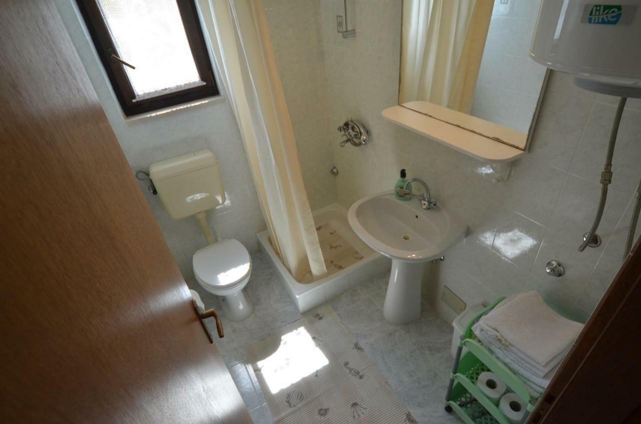 Koreni Apartments Ρόβινι Εξωτερικό φωτογραφία